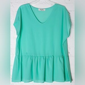Haptic’s Boutique Brand Women’s Mint Crepe VNECK Dolman Woven Blouse Size Large